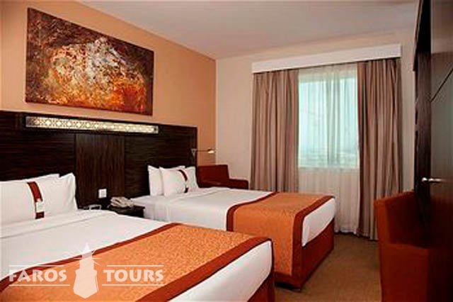 Holiday Inn Express Dubai Jumeirah (4)